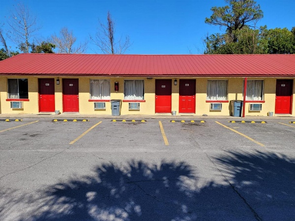 Cook's Motel- Panama City Beach image 7